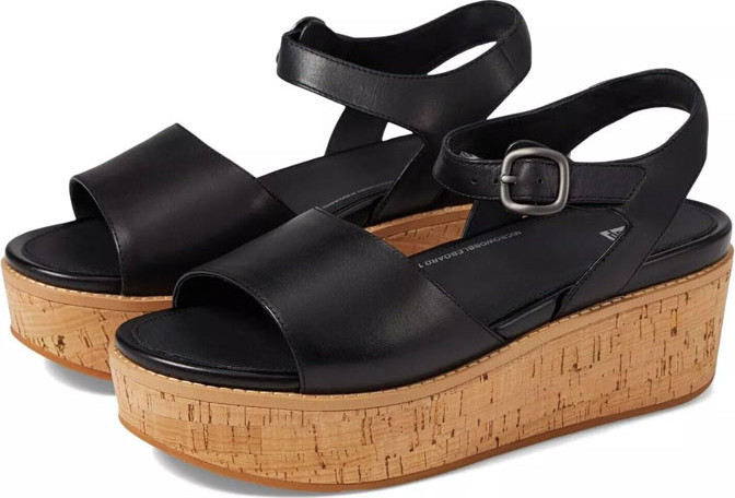 סנדלי פלטפורמה FitFlop לנשים דגם Eloise
