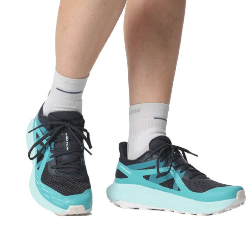 Ultra Flow  נעלי ריצת שטח לנשים