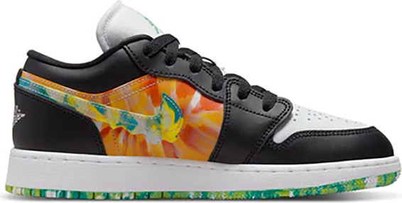 נעלי סניקרס Nike לנשים ונוער דגם Jordan 1 Low