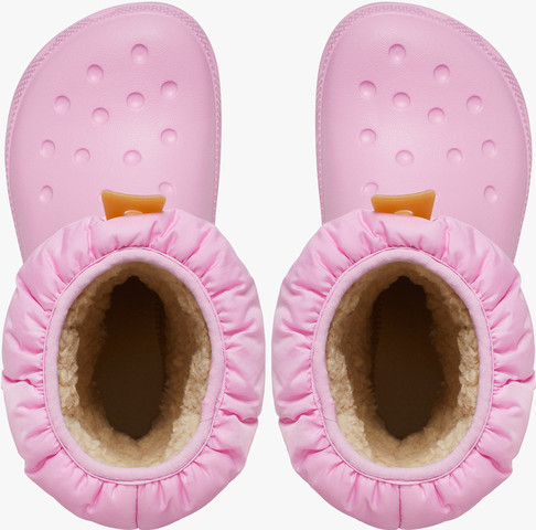 Crocs Toddler Classic Neo Puff Boot - מגפיים לילדים קרוקס בצבע ורוד סוויד/גומי