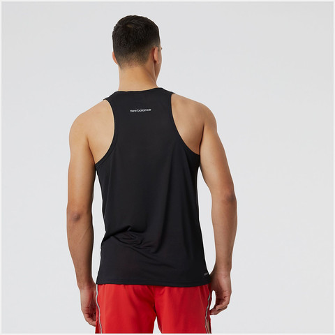 גופיית ריצה לגברים צבע שחור ניו באלאנס New Balance Accelerate Singlet
