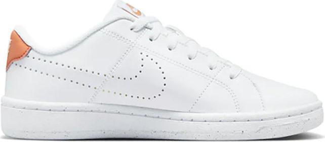 נעלי סניקרס Nike לנשים דגם Court Royale 2 NN