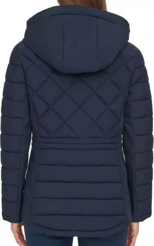 מעיל אופנתי לנשים מבית TOMMY HILFIGER