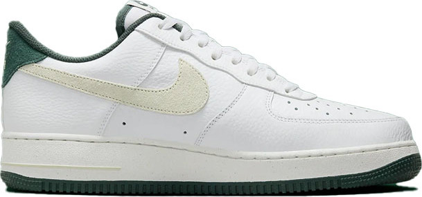 נעלי סניקרס Nike לגברים דגם Air Force