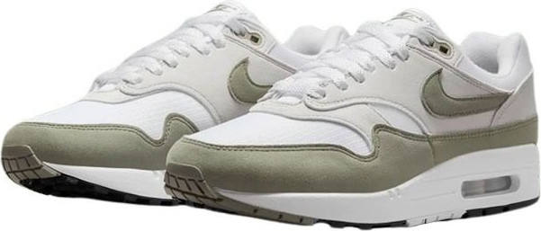 נעלי Nike לנשים דגם Air Max 1