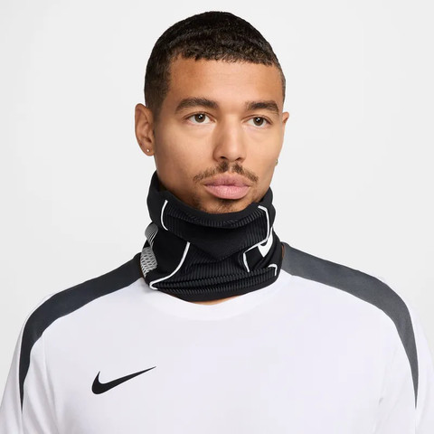 Nike Academy HF0784-010 ציוד 1