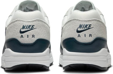 נעלי סניקרס Nike לגברים דגם Air Max 1 Essential