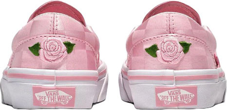 נעלי סניקרס Vans לנשים ונוער דגם Classic Slip On