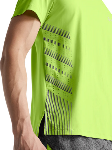 חולצת ריצה לגברים Under Armour Launch Elite Graphic SS