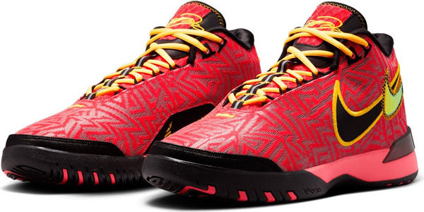 נעלי כדורסל Nike לגברים דגם Zoom LeBron NXXT Genisus