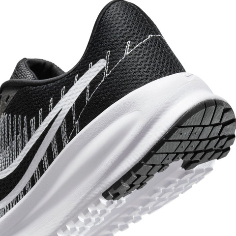 נעלי ספורט  NIKE RUN DEFY - לגברים