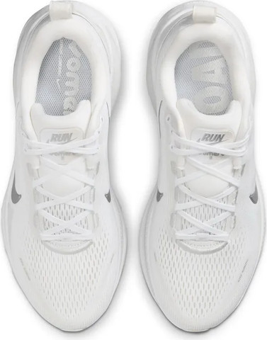 Nike Vomero 18 HM6804-104 נעלי ריצה
