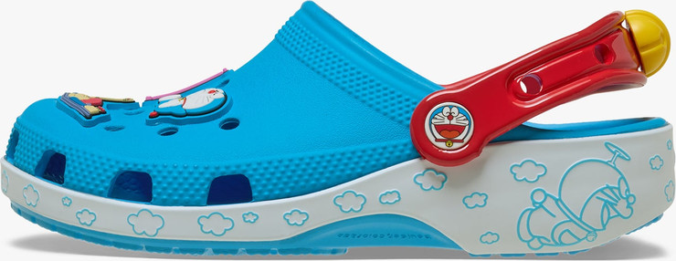 Crocs Doraemon Classic Clog - כפכפי קלוג קרוקס לילדים דורימון בצבע תכלת/לבן