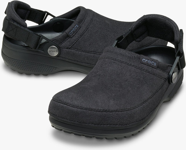 Crocs Classic Crafted Vegan Suede Clog - כפכפי קרוקס קלוג קראפטד בצבע שחור
