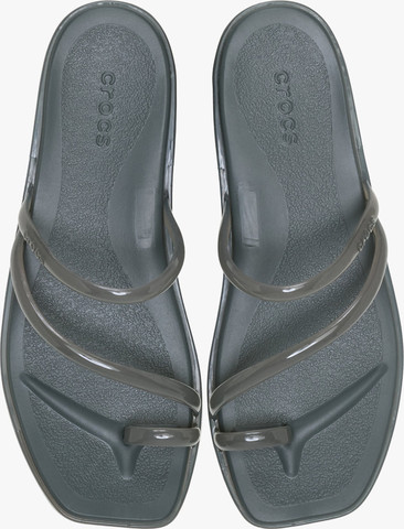 Crocs Miami Jelly Toe Loop Sandal - סנדלי קרוקס מיאמי לנשים בצבע קרבון ג'לי