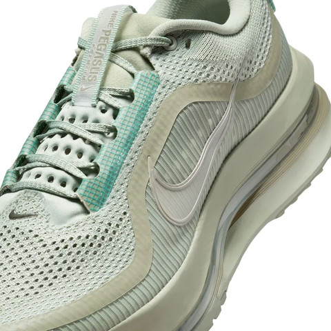 Nike Pegasus Premium HQ2592-300 נעלי ריצה