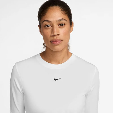 Nike Sportswear Chill Knit HF5322-102 ביגוד חולצות ארוכות