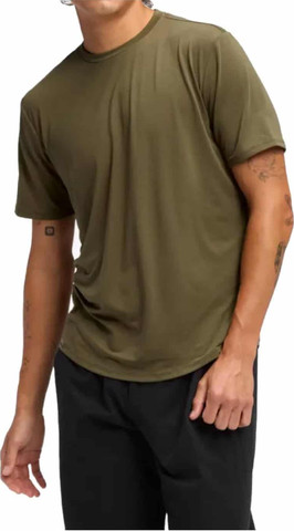 Essential Tee  חולצת ריצה לגברים