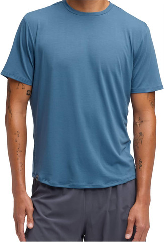 Essential Tee חולצת ריצה לגברים
