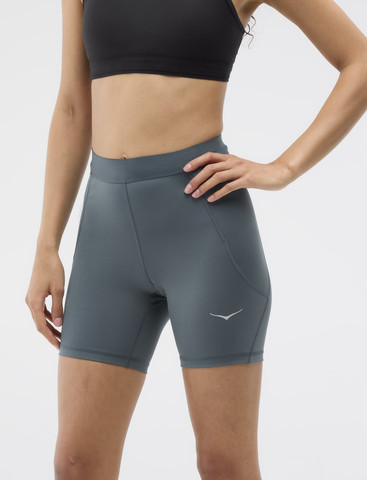 HOKA Novafly 6'' Knit Short - מכנסי ריצה והליכה לנשים נובה פליי בצבע נייבי דהוי