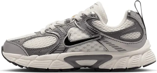 Nike V5 RNR HQ6412-003 נעלי ריצה