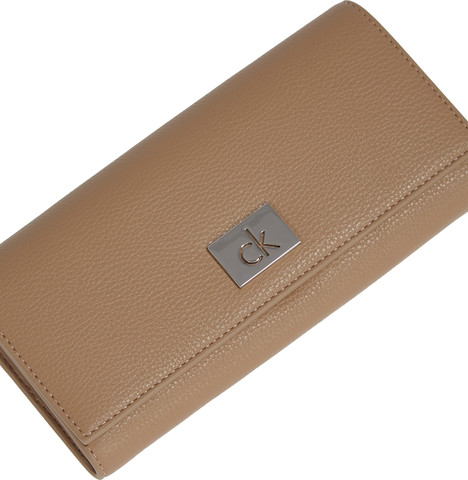 ארנק דמוי עור מבית Calvin Klein דגם K60K612839-PAI
