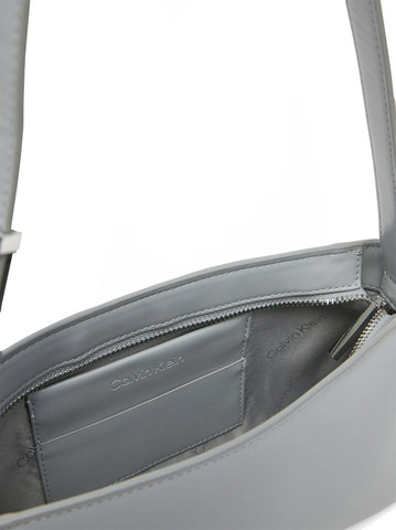 תיק צד דמוי עור לאישה מבית Calvin Klein דגם K60K612550-PDE