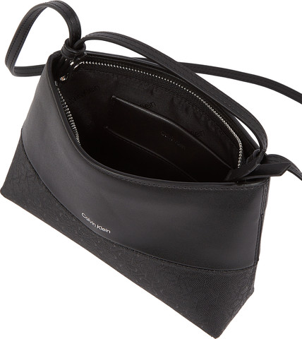 תיק צד דמוי עור לאישה מבית Calvin Klein  דגם K60K613170-BEH