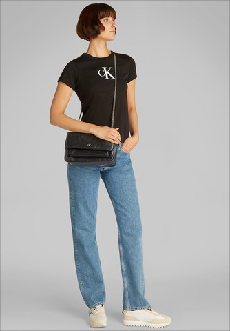 תיק צד דמוי עור לאישה מבית Calvin Klein  דגם LV04K3084G-UB1
