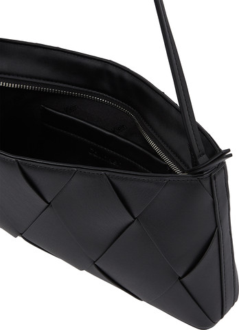 תיק צד דמוי עור לאישה מבית Calvin Klein דגם K60K612992-BEH