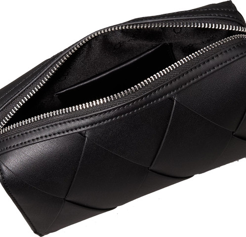 תיק צד דמוי עור לאישה מבית Calvin Klein  דגם K60K613002-BEH