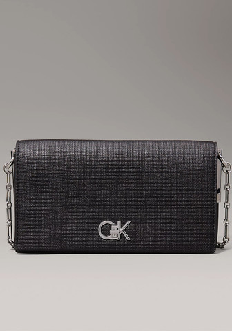 תיק צד דמוי עור לאישה מבית Calvin Klein דגם K60K613180-BEH