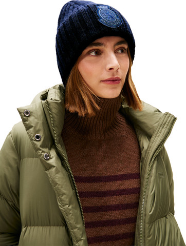 TH CREST FLUFFY BEANIE