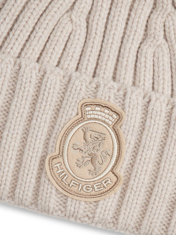 TH CREST FLUFFY BEANIE