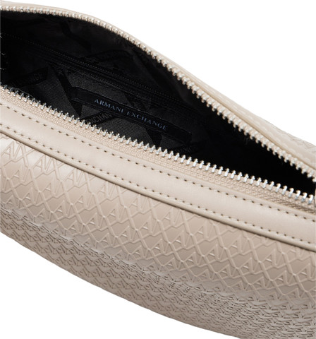 תיק דמוי עור מבית ARMANI EXCHANGE דגם AEX-XW002228AF22632U6223