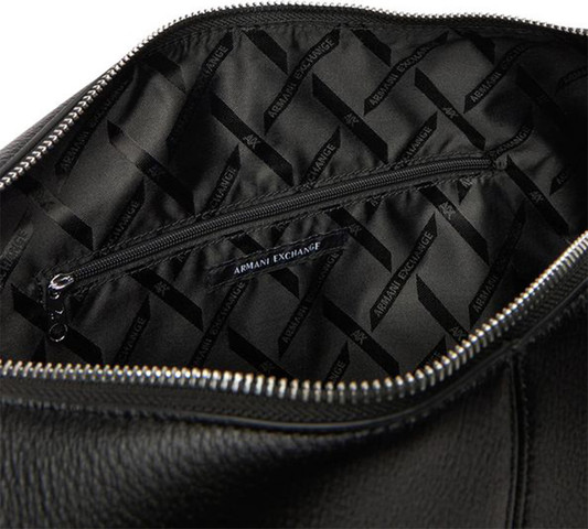 תיק דמוי עור מבית ARMANI EXCHANGE דגם AEX-XW001573AF15632UC010