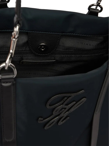 תיק דמוי עור מבית TOMMY דגם TOM-AW0AW18406-BDS