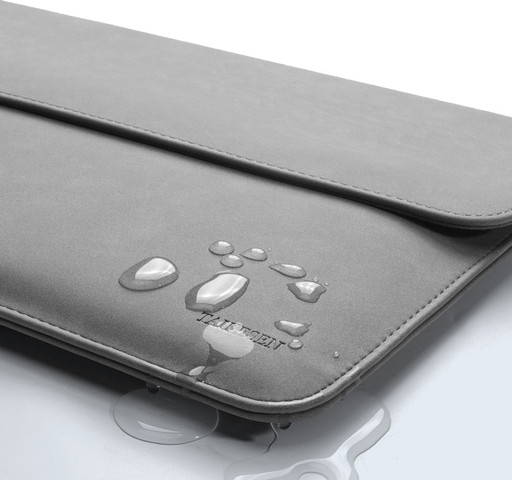 תיק Nova™ 2.0 Plus מבית כאמל מאונטיין – כולל מעמד מובנה ונרתיק אביזרים תואם - שחור (15, 15.6, 16) אינץ