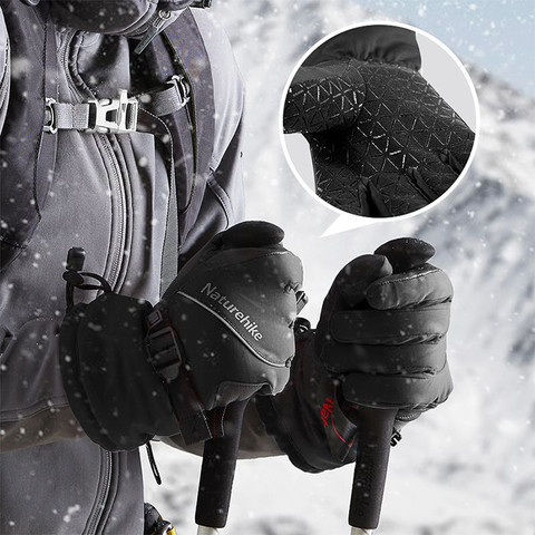 כפפות סקי אטומות למים לשלג ולקור NATUREHIKE 3M SKI WATERPROOF