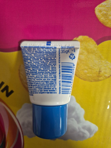 Tubble Gum Color מסטיק צובע לשון בשפורפרת