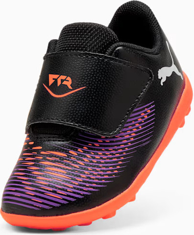 נעלי קטרגל לילדים פומה PUMA FUTURE 8 PLAY TT צבע שחור