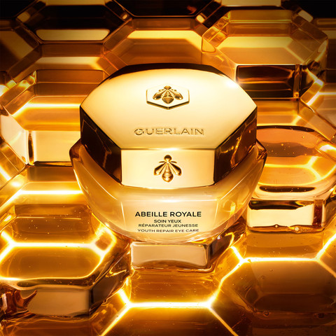 ABEILLE ROYALE טיפול עיניים לשיקום נעורים