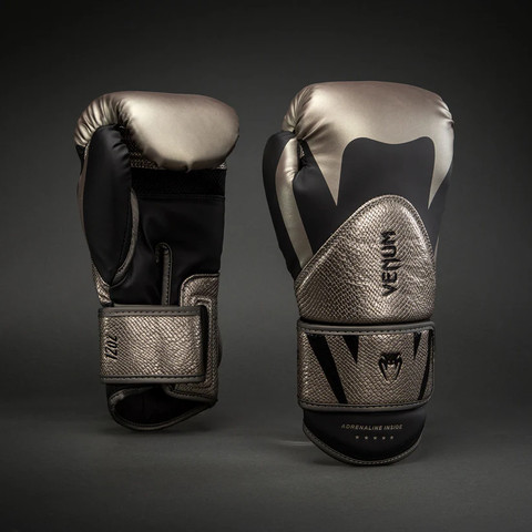 כפפות איגרוף (מגוון מידות) Venum Challenger 4.0 Boxing Gloves - Silver/Black