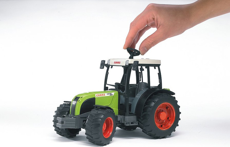 טרקטור חקלאי עם היגוי עלי קלאס נקטיס Claas Nectis 267 F דגם 2110