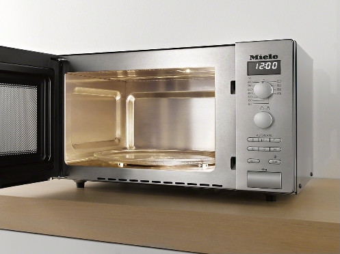 מיקרוגל כולל גריל 26 ליטר Miele M6012