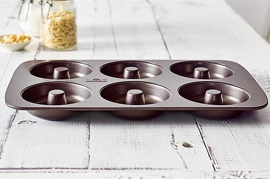 תבנית מיני דונט 6 יחידות Birkmann בירקמן EASY BAKING Doughnuts