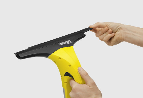 מנקה חלונות נטען מבית KARCHER קארשר דגם WV6