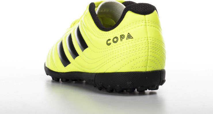 נעלי כדורגל Adidas לילדים דגם Copa 194