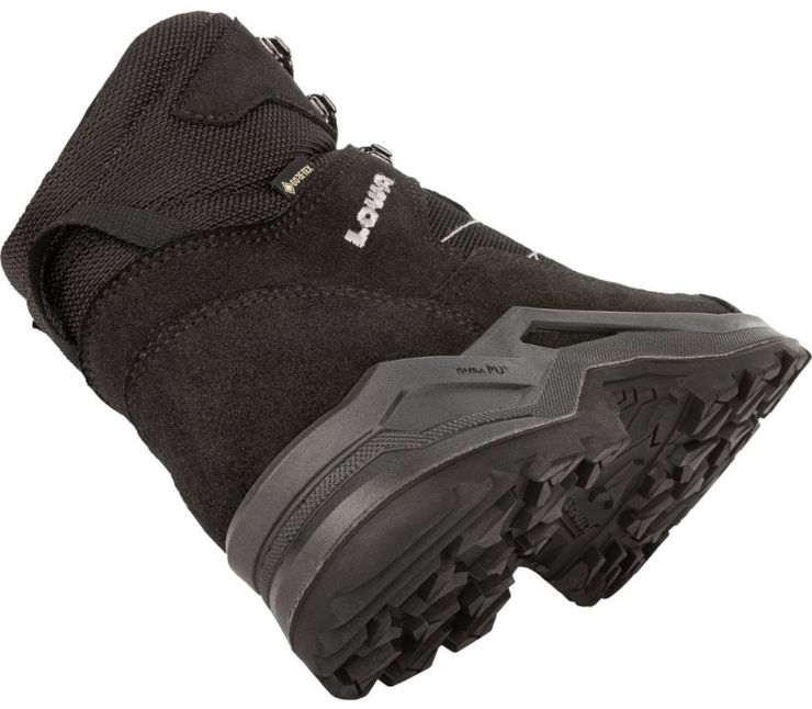 נעלי טיולים לגברים Taurus Pro GTX Mid Black