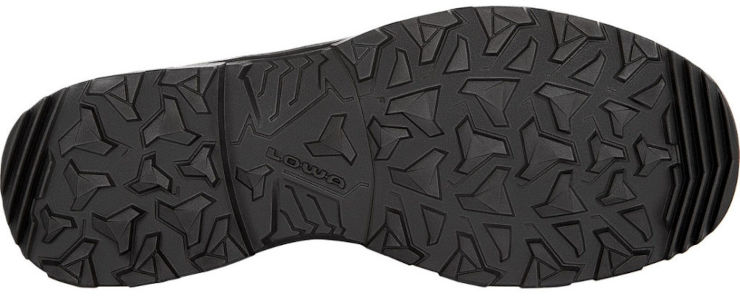נעלי טיולים לגברים Taurus Pro GTX Mid Black